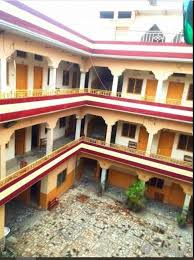 Youth boys hostel — photo 1 of 3