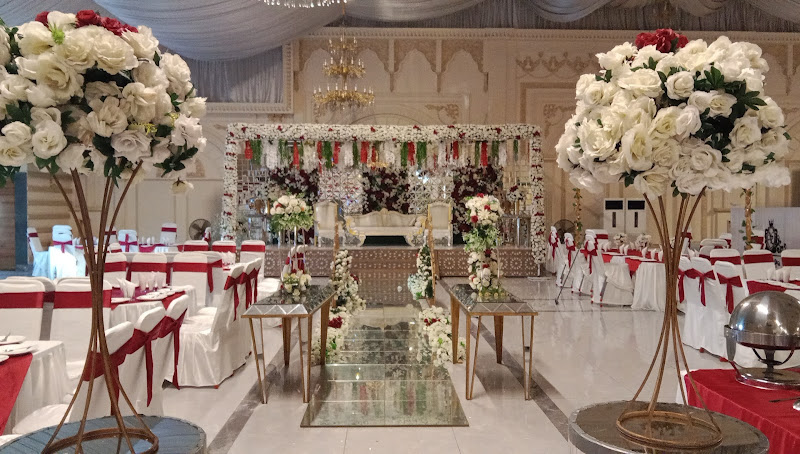 Nadeem Roopyal Suites & Marquee wedding venue