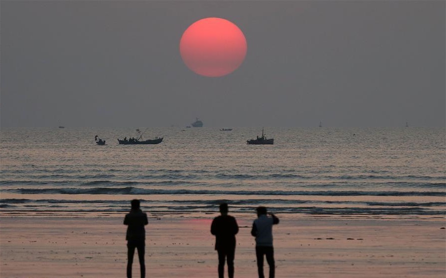 Clifton Beach Karachi Sunset