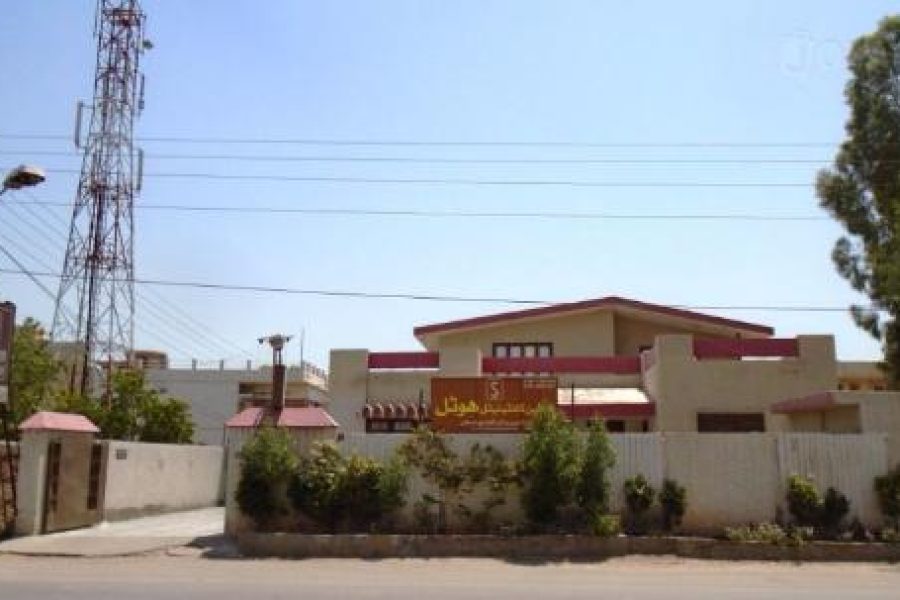 Shaheen Continental Hotel in Multan