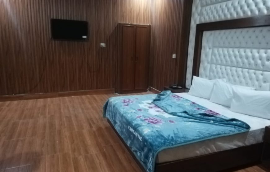 Family Guest House Lahore